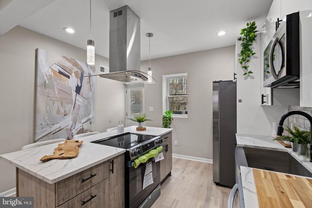 1416 N DOVER ST, Philadelphia, PA 19121