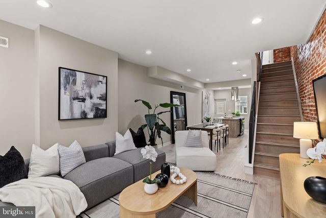 1416 N DOVER ST, Philadelphia, PA 19121