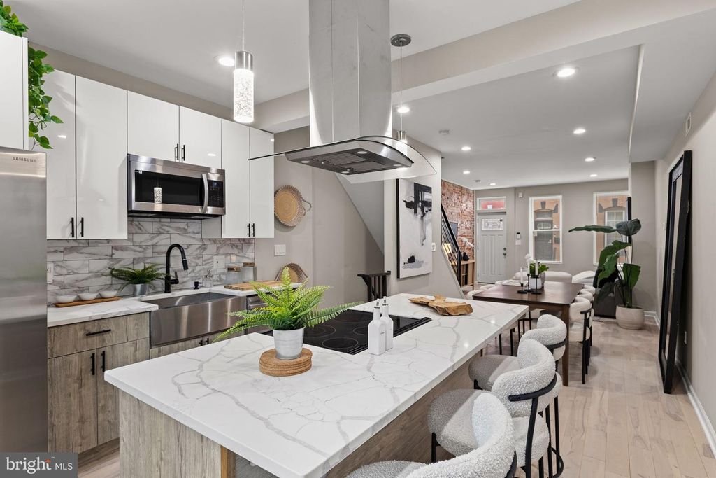 1416 N DOVER ST, Philadelphia, PA 19121