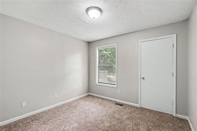 6085 Cowan Mill Road, Douglasville, GA 30135
