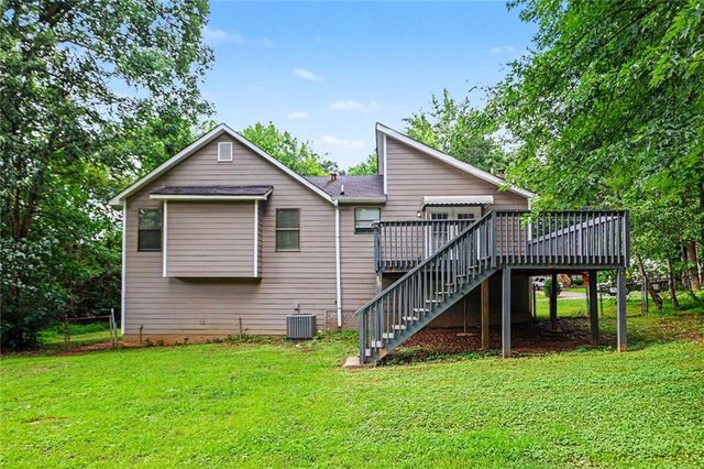 6085 Cowan Mill Road, Douglasville, GA 30135