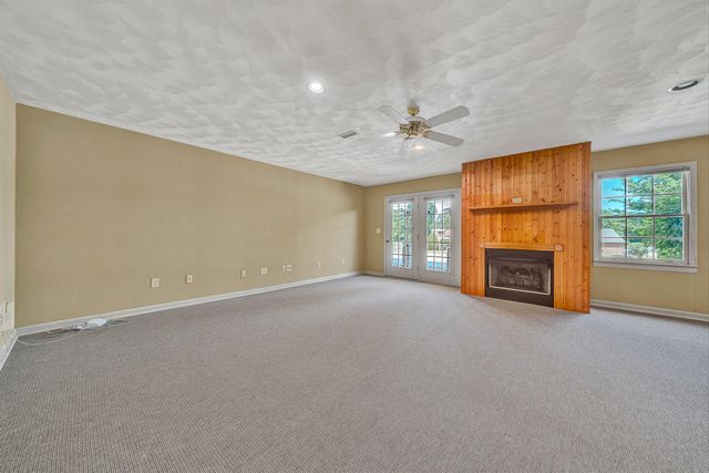 3723 Renfield DR SW, Roanoke, VA 24018