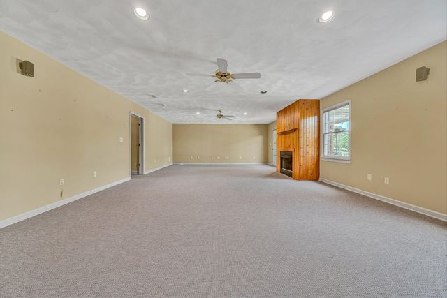 3723 Renfield DR SW, Roanoke, VA 24018