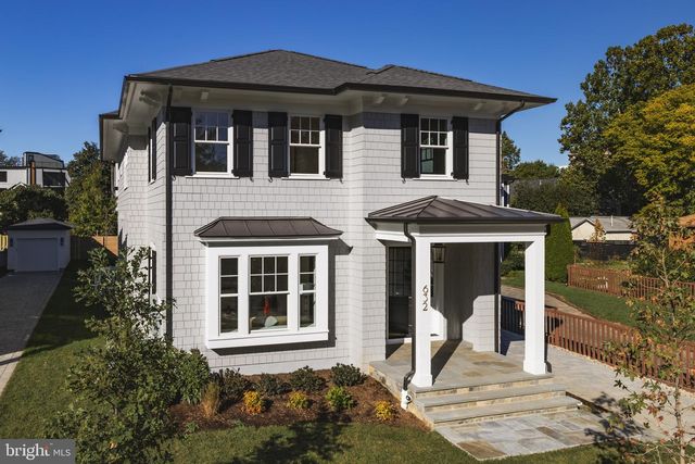 632 N KENMORE ST, Arlington, VA 22201