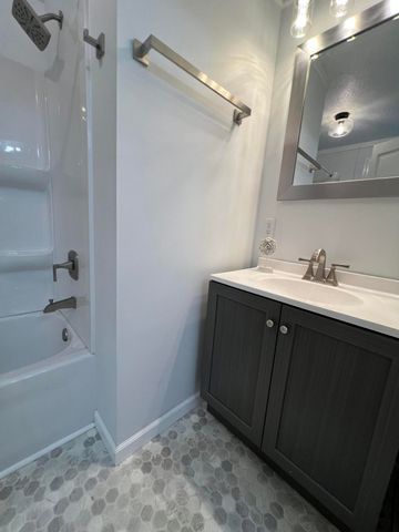 49 Broadway Boulevard, Battle Creek, MI 49037