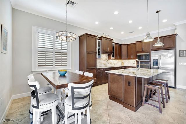 4905 Andros DR, Naples, FL 34113