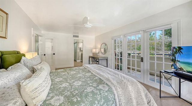 825 OSPREY AVENUE 108, Sarasota, FL 34236