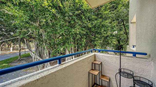 825 OSPREY AVENUE 108, Sarasota, FL 34236