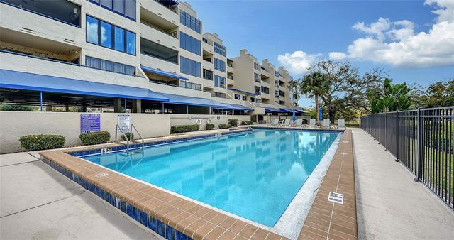 825 OSPREY AVENUE 108, Sarasota, FL 34236