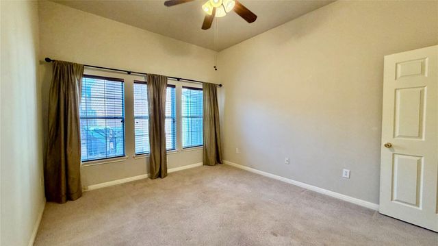 5515 Davis LN 82, Austin, TX 78749