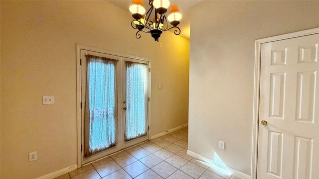 5515 Davis LN 82, Austin, TX 78749