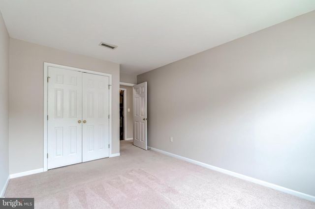 9225 CARDINAL FOREST LN, Lorton, VA 22079