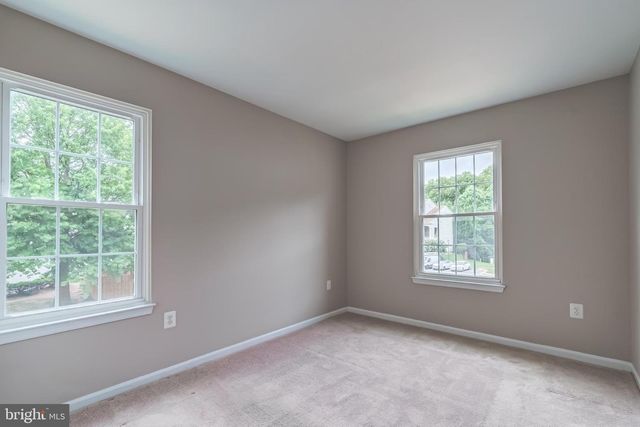 9225 CARDINAL FOREST LN, Lorton, VA 22079