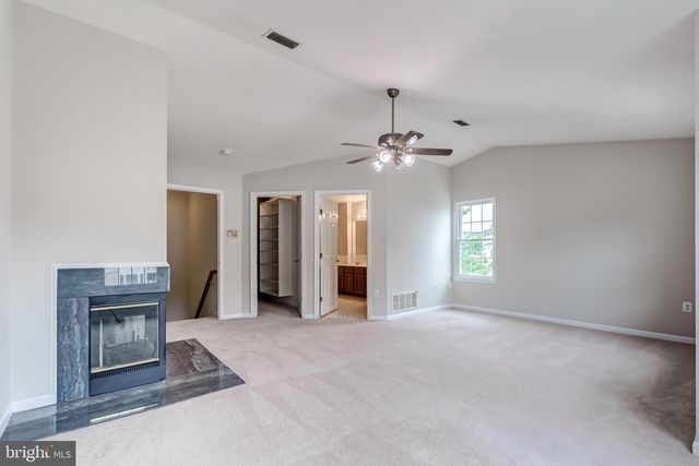 9225 CARDINAL FOREST LN, Lorton, VA 22079