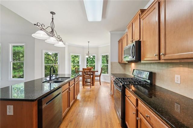 152 Gold Mill Place, Canton, GA 30114