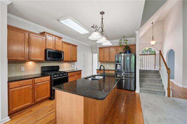 152 Gold Mill Place, Canton, GA 30114