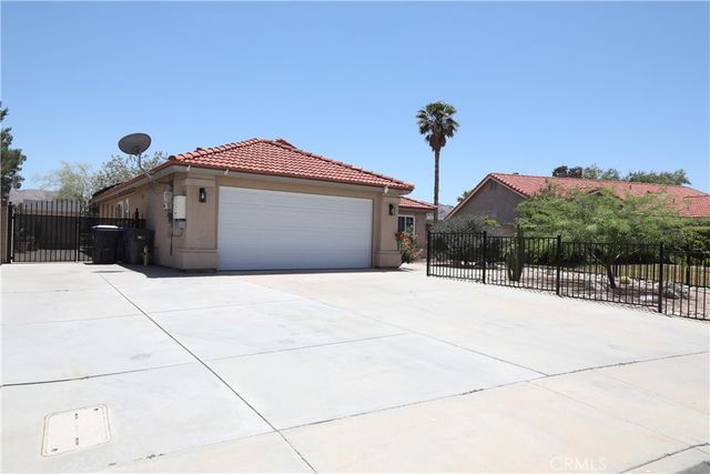 1724 High Vista, Palmdale, CA 93550