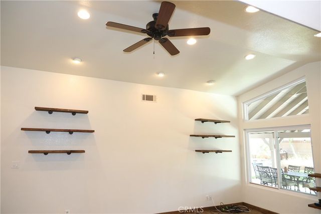 1724 High Vista, Palmdale, CA 93550