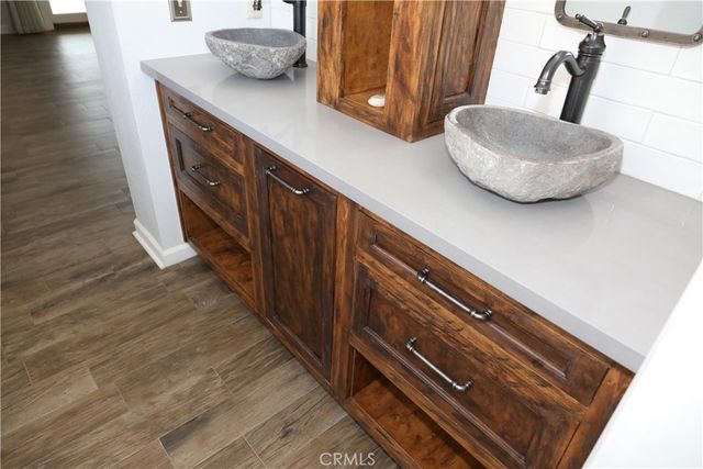 1724 High Vista, Palmdale, CA 93550