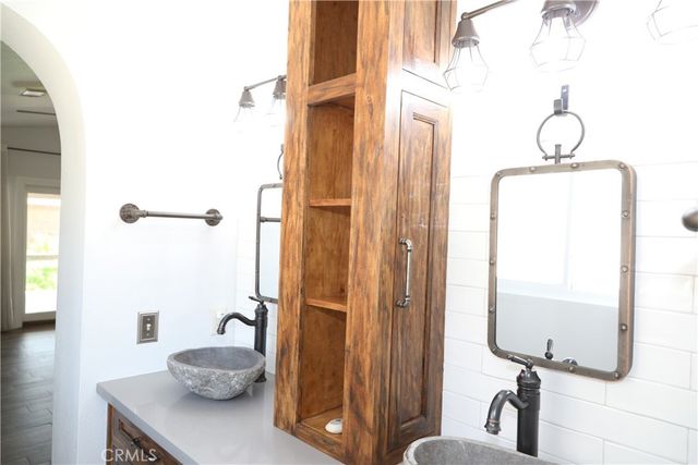 1724 High Vista, Palmdale, CA 93550