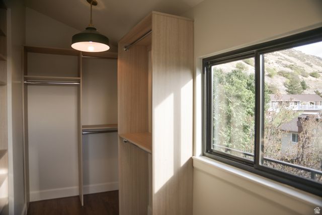 1040 N OAKMONT LN, Provo, UT 84604