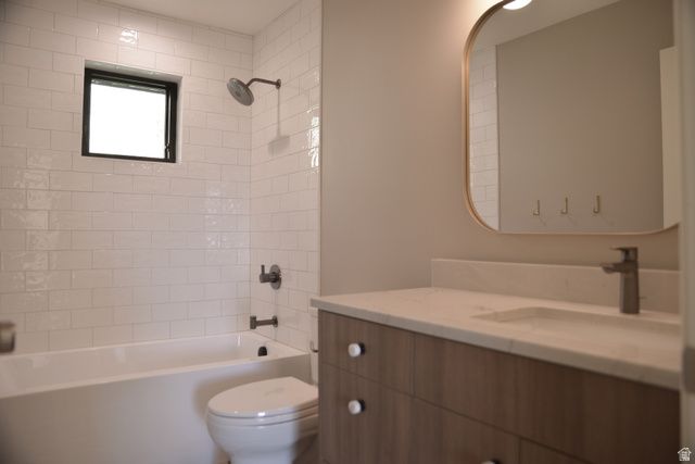 1040 N OAKMONT LN, Provo, UT 84604