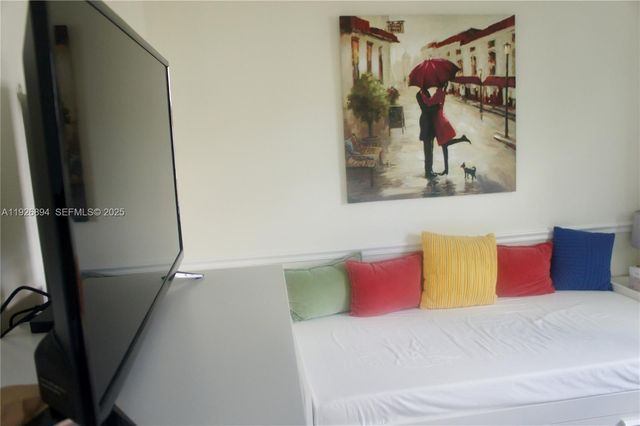 14574 SW 94th Ln, Miami, FL 33186