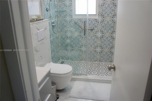 14574 SW 94th Ln, Miami, FL 33186