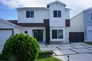 14574 SW 94th Ln, Miami, FL 33186