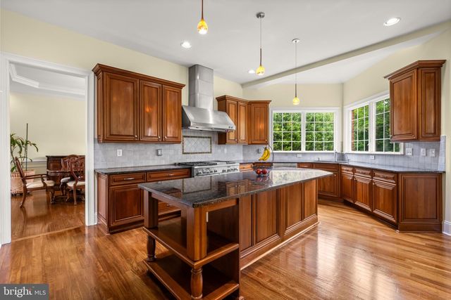 11526 FOX RIVER DR, Ellicott City, MD 21042