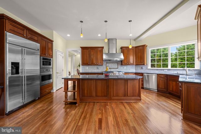 11526 FOX RIVER DR, Ellicott City, MD 21042