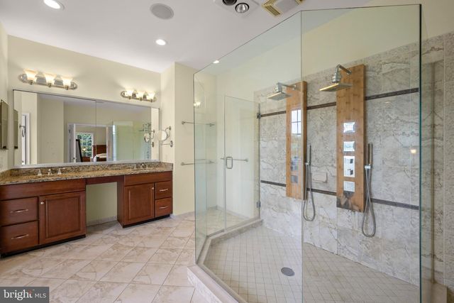 11526 FOX RIVER DR, Ellicott City, MD 21042
