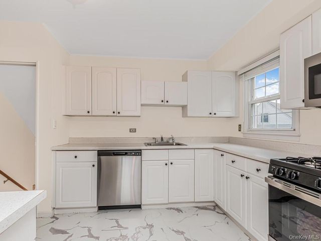 42 Tower Hill Drive, Port Chester, NY 10573