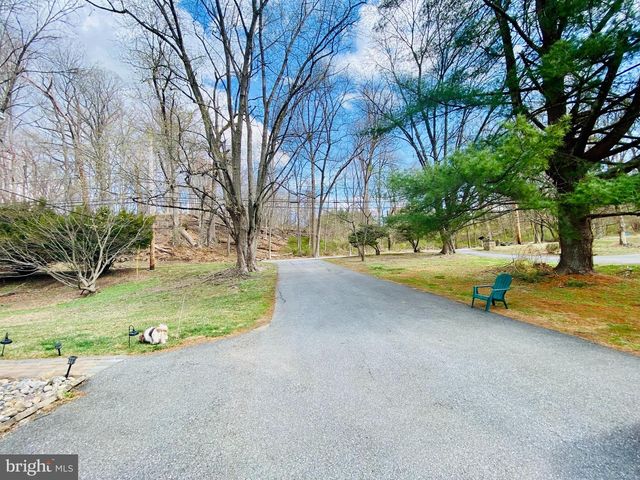 630 MOUNT ALVERNO RD, Media, PA 19063