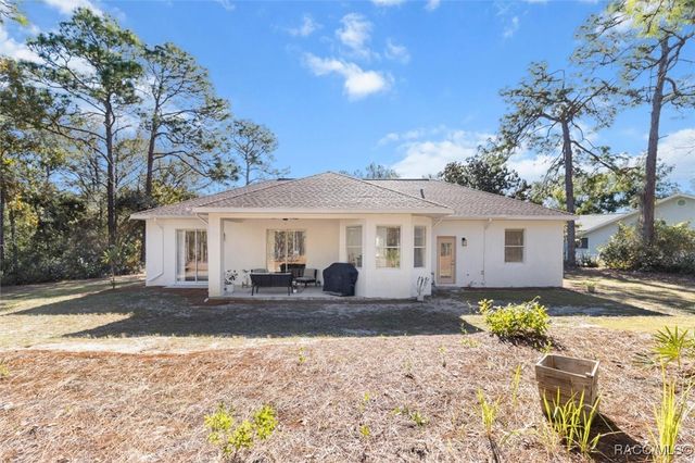 12 Colubrina Court, Homosassa, FL 34446