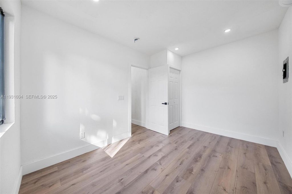 Image 13 of property listing at 6911 NW 4th Ct, Miami, FL 33150