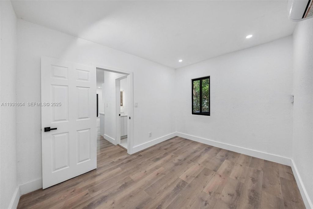 Image 23 of property listing at 6911 NW 4th Ct, Miami, FL 33150