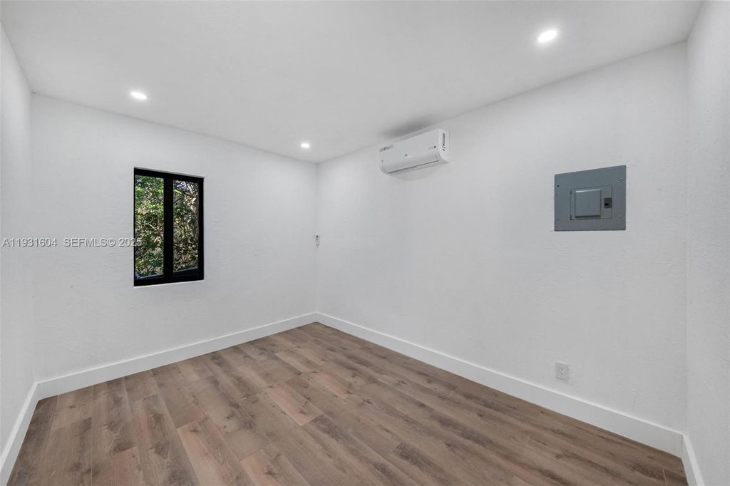 Image 24 of property listing at 6911 NW 4th Ct, Miami, FL 33150