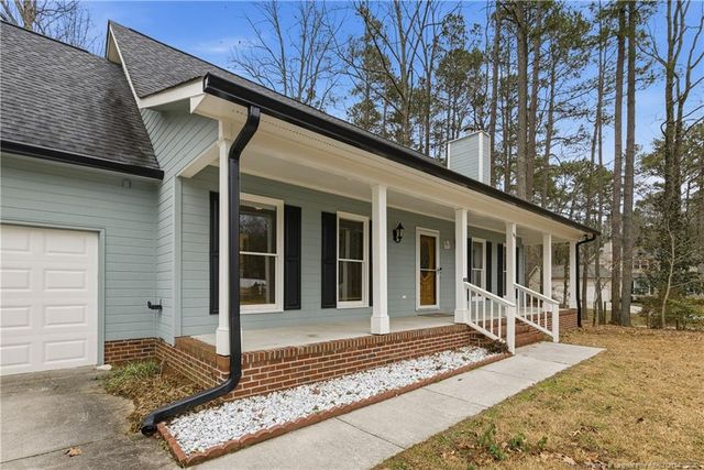 95 S Hillside Drive, Spring Lake, NC 28390