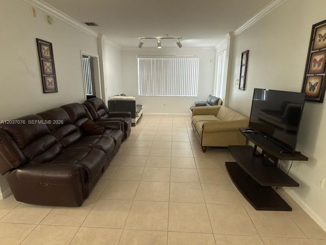 4508 SW 160th Avenue 716, Miramar, FL 33027