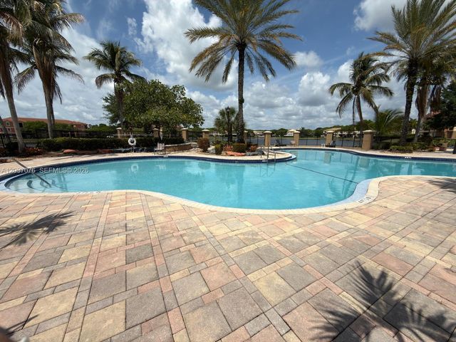 4508 SW 160th Avenue 716, Miramar, FL 33027