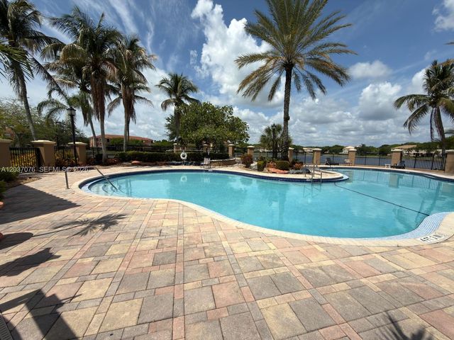 4508 SW 160th Avenue 716, Miramar, FL 33027
