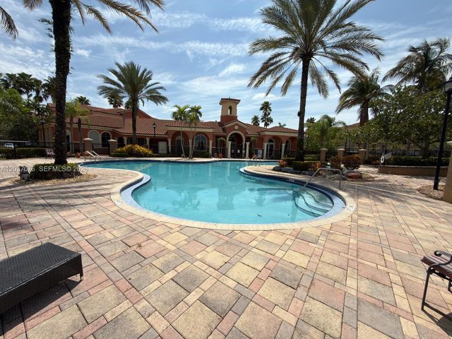4508 SW 160th Avenue 716, Miramar, FL 33027