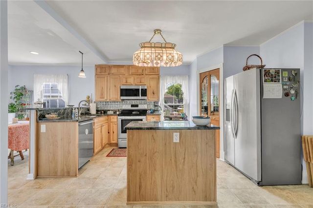 1610 Back Creek RD, Seaford, VA 23696