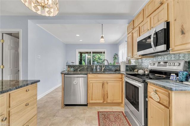 1610 Back Creek RD, Seaford, VA 23696