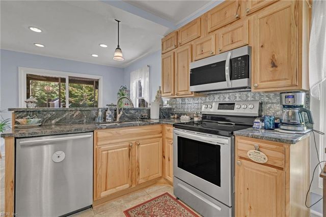 1610 Back Creek RD, Seaford, VA 23696