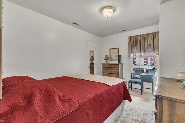 1610 Back Creek RD, Seaford, VA 23696