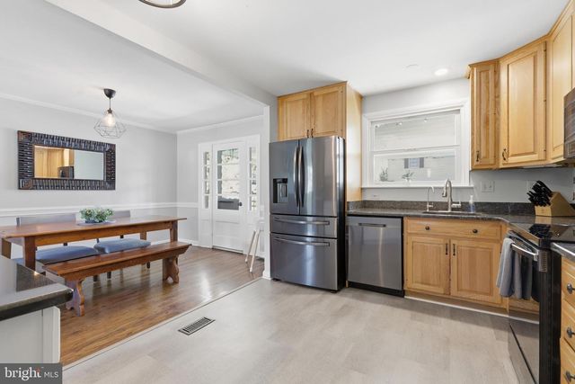 122 DOLLY LN, Chalfont, PA 18914