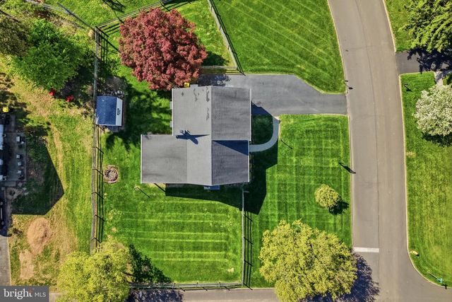 122 DOLLY LN, Chalfont, PA 18914