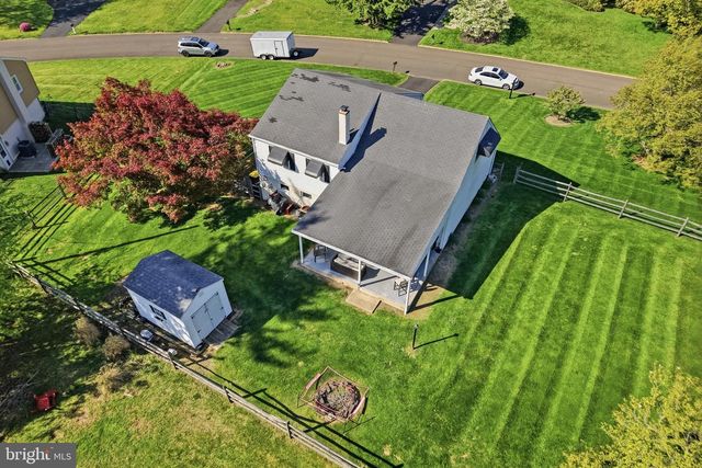 122 DOLLY LN, Chalfont, PA 18914
